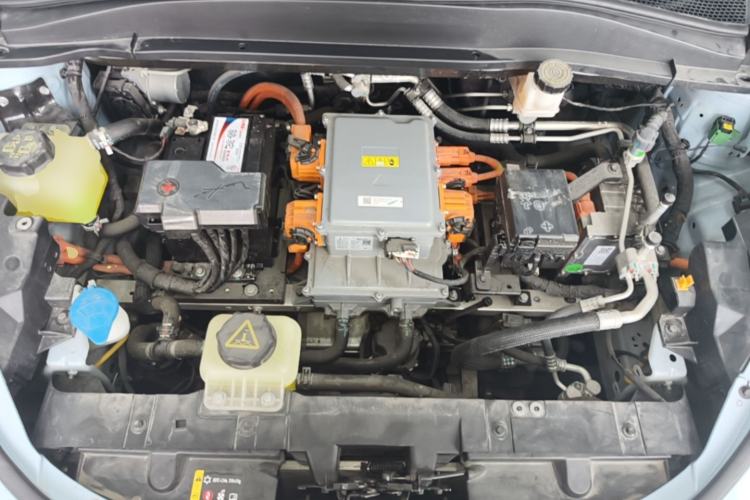 Used ORA Good Cat 2022 400km Standard Range Luxury Version Lithium Iron Phosphate Engine Bay