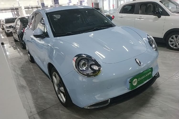 Used ORA Good Cat 2022 400km Standard Range Premium Version Lithium-Ion Battery Front Right 45 Deg