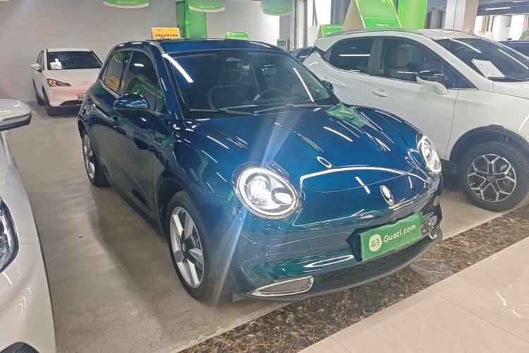 Used ORA Good Cat 2022 Morandi Edition 400km Standard Range Premium Version Lithium-Ion Battery Front Right 45 Deg