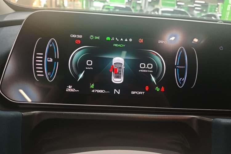 Used ORA Good Cat 2022 Morandi Edition 400km Standard Range Premium Version Lithium-Ion Battery Instrument Cluster