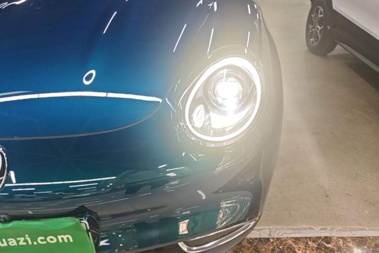 Used ORA Good Cat 2022 Morandi Edition 400km Standard Range Premium Version Lithium-Ion Battery Left Front Headlight