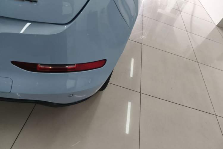 Used ORA Good Cat 2022 400km Standard Range Luxury Version Lithium Iron Phosphate Right Rear Taillight