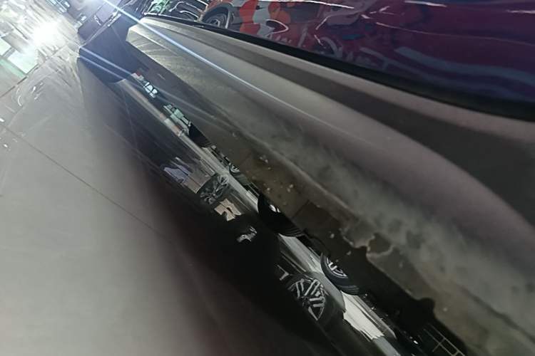 Used ORA Good Cat 2022 400km Standard Range Premium Version Lithium Iron Phosphate Right Side Sill