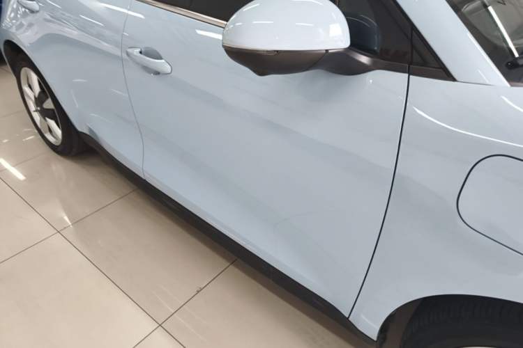 Used ORA Good Cat 2022 400km Standard Range Luxury Version Lithium Iron Phosphate Right Side Sill