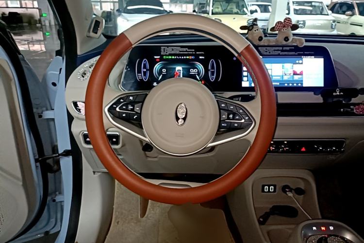 Used ORA Good Cat 2022 400km Standard Range Premium Version Lithium Iron Phosphate Steering Wheel