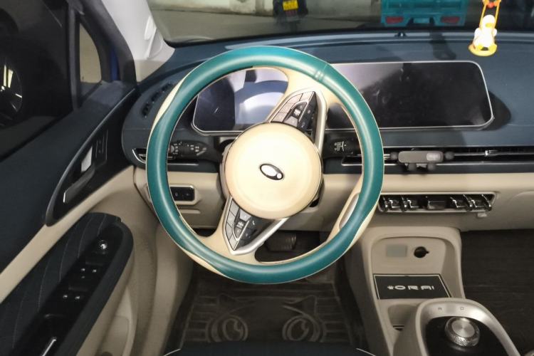 Used ORA Good Cat 2022 400km Standard Range Luxury Version Ternary Lithium Steering Wheel