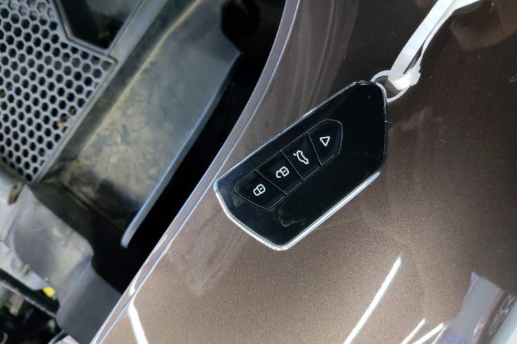 Used ORA Good Cat 2022 400km Standard Range Premium Version Lithium Iron Phosphate Interior 1