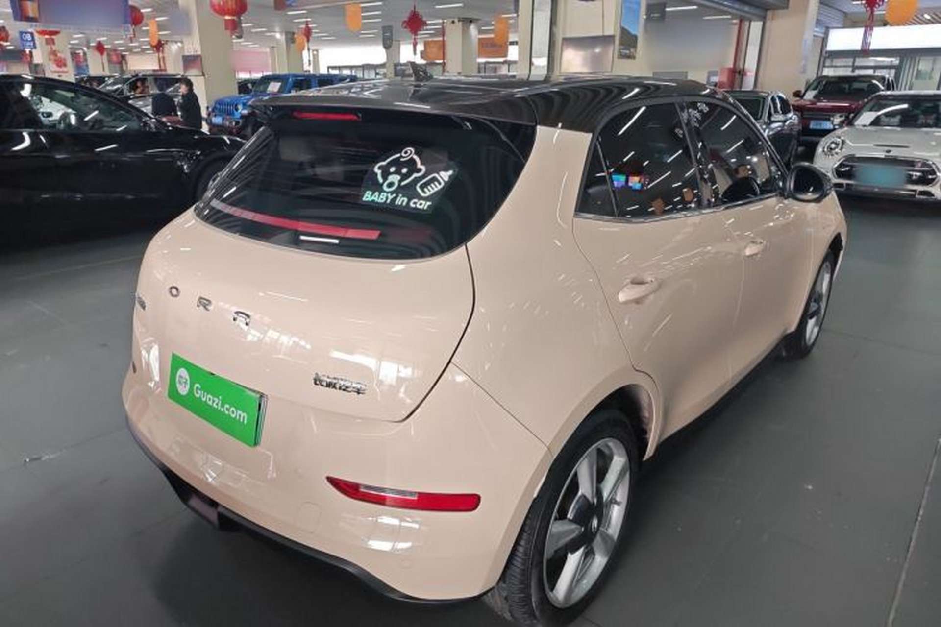 Used ORA Good Cat 2022 Morandi Edition 400km Standard Range Premium Version Lithium-Ion Battery Rear Right 45 Deg