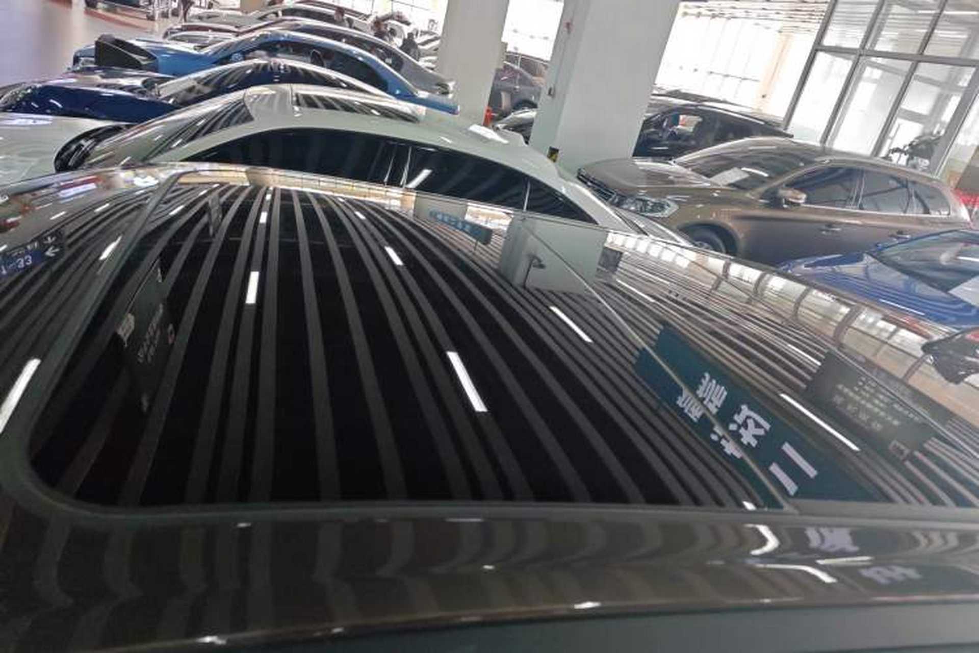Used ORA Good Cat 2022 Morandi Edition 400km Standard Range Premium Version Lithium-Ion Battery Roof