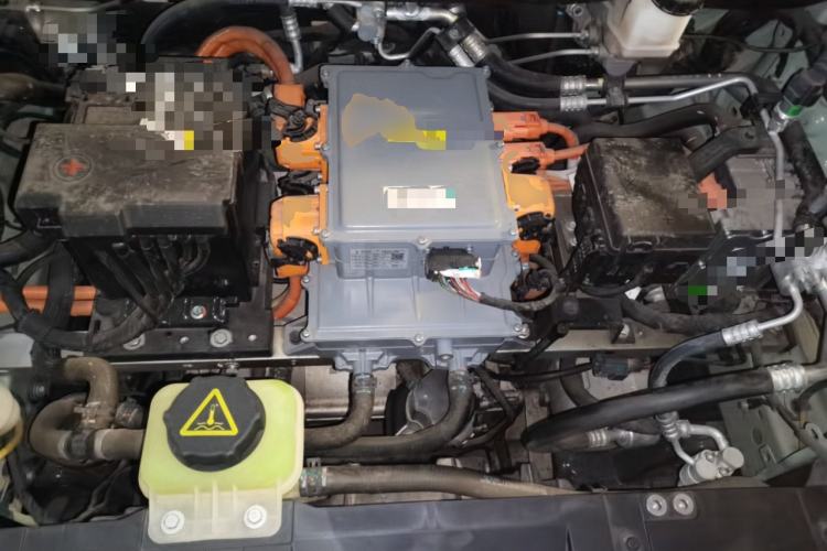 Used ORA Good Cat 2022 400km Standard Range Luxury Version Lithium Iron Phosphate Engine Bay