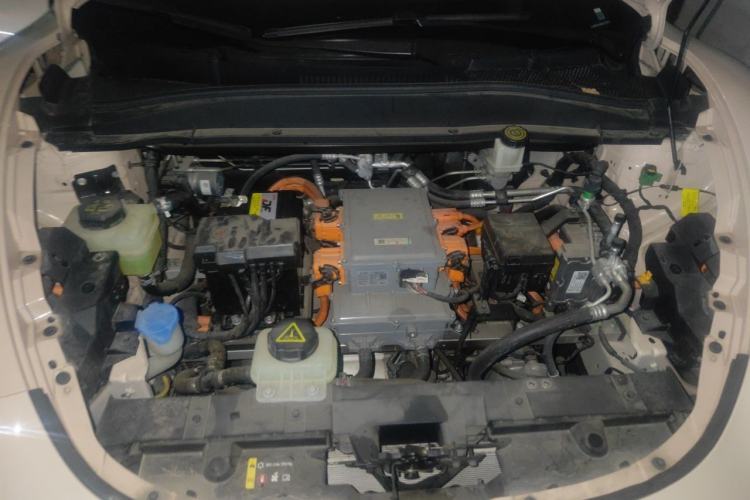 Used ORA Good Cat 2022 Morandi Edition 400km Standard Range Premium Version Lithium Iron Phosphate Engine Bay