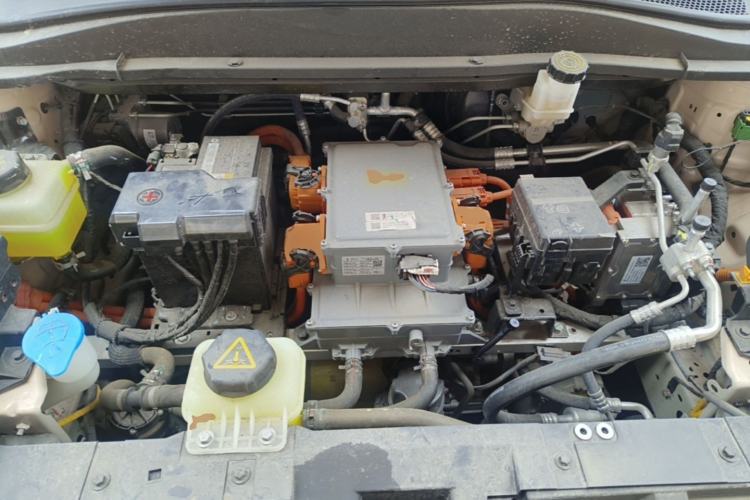 Used ORA Good Cat 2022 400km Standard Range Luxury Version Lithium Iron Phosphate Engine Bay