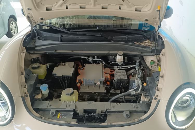 Used ORA Good Cat 2022 Morandi Edition 400km Standard Range Premium Version Lithium Iron Phosphate Engine Bay