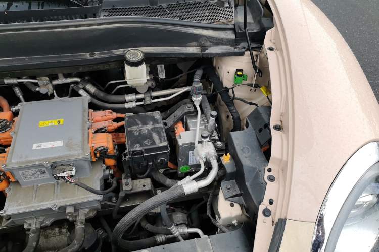 Used ORA Good Cat 2022 400km Standard Range Premium Version Lithium Iron Phosphate Engine Bay Left