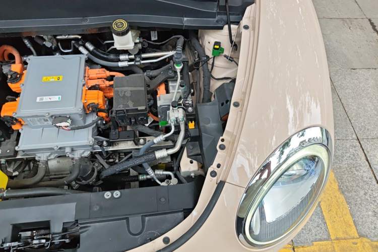 Used ORA Good Cat 2022 400km Standard Range Premium Version Lithium Iron Phosphate Engine Bay Left