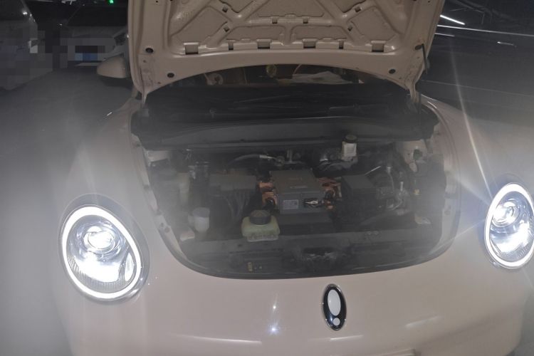 Used ORA Good Cat 2022 Morandi Edition 400km Standard Range Luxury Version Lithium-Ion Battery Engine Bay Right