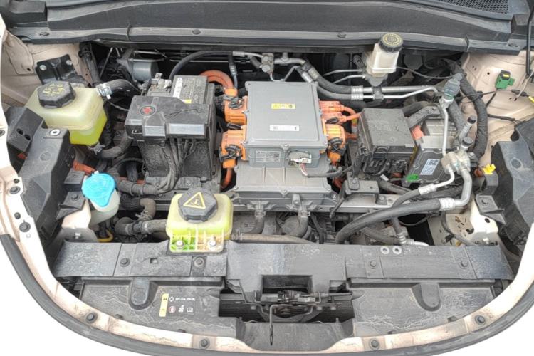 Used ORA Good Cat 2022 400km Standard Range Luxury Version Lithium Iron Phosphate Engine Bay