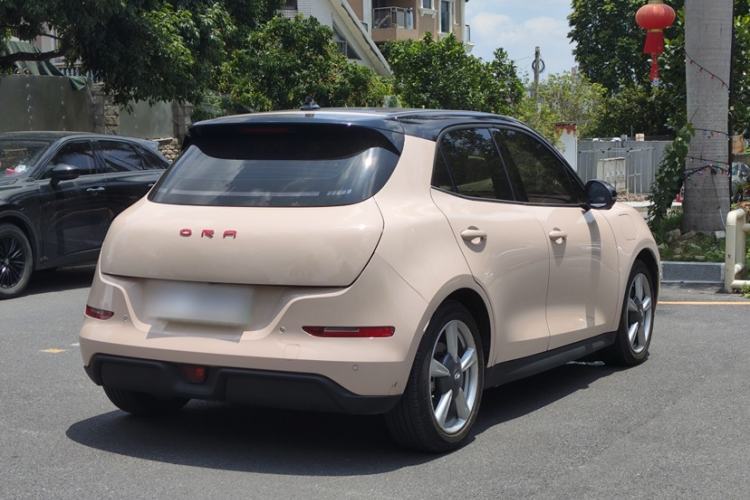 Used ORA Good Cat 2022 Morandi Edition 400km Standard Range Premium Version Lithium-Ion Battery Exterior 5