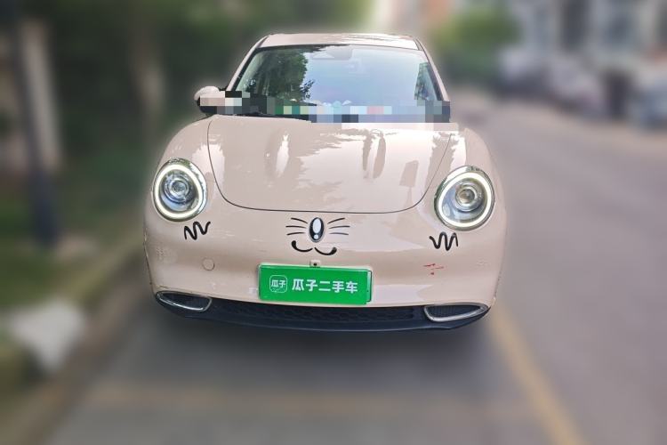 Used ORA Good Cat 2022 Morandi Edition 400km Standard Range Premium Version Lithium-Ion Battery Front