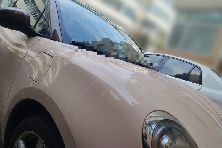 Used ORA Good Cat 2022 400km Standard Range Premium Version Lithium-Ion Battery Front Right 45 Deg