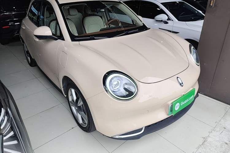 Used ORA Good Cat 2022 400km Standard Range Luxury Version Lithium Iron Phosphate Front Right 45 Deg