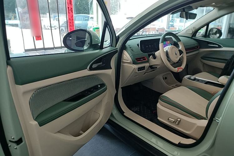 Used ORA Good Cat 2022 Morandi Edition 400km Standard Range Luxury Version Lithium-Ion Battery Driver Seat