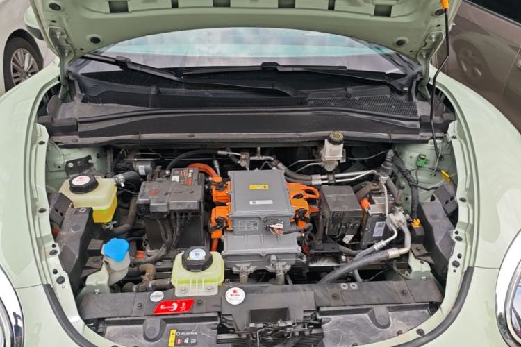 Used ORA Good Cat 2022 Morandi Edition 400km Standard Range Premium Version Lithium Iron Phosphate Engine Bay