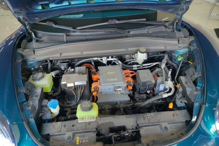 Used ORA Good Cat 2022 Morandi Edition 400km Standard Range Luxury Version Lithium Iron Phosphate Engine Bay