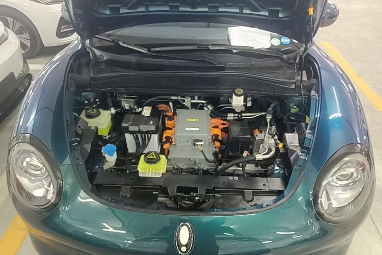 Used ORA Good Cat 2022 400km Standard Range Premium Version Lithium-Ion Battery Engine Bay