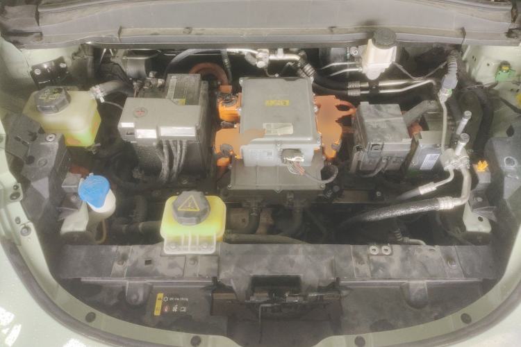 Used ORA Good Cat 2022 Morandi Edition 400km Standard Range Premium Version Lithium Iron Phosphate Engine Bay