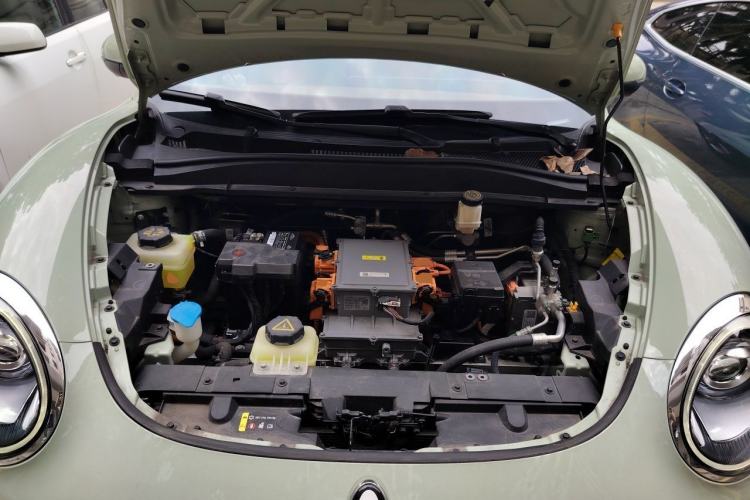 Used ORA Good Cat 2022 Morandi Edition 400km Standard Range Premium Version Lithium Iron Phosphate Engine Bay