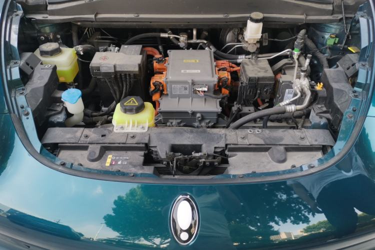 Used ORA Good Cat 2022 Morandi Edition 400km Standard Range Premium Version Lithium-Ion Battery Engine Bay