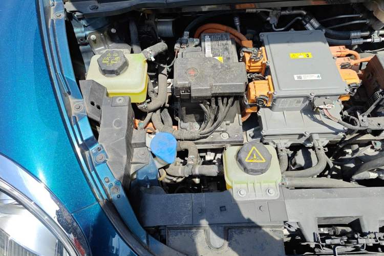 Used ORA Good Cat 2022 400km Standard Range Luxury Version Lithium Iron Phosphate Engine Bay Right