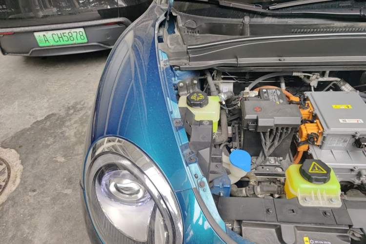 Used ORA Good Cat 2022 Morandi Edition 400km Standard Range Premium Version Lithium Iron Phosphate Engine Bay Right