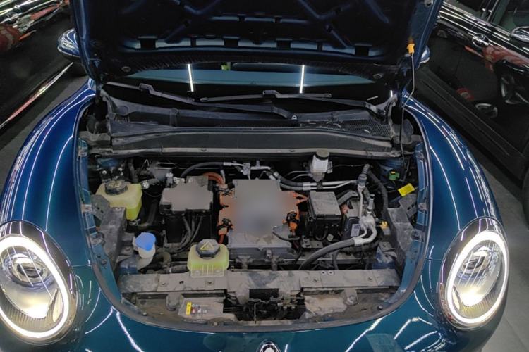 Used ORA Good Cat 2022 400km Standard Range Premium Version Lithium-Ion Battery Engine Bay