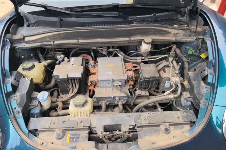 Used ORA Good Cat 2022 400km Standard Range Luxury Version Ternary Lithium Engine Bay
