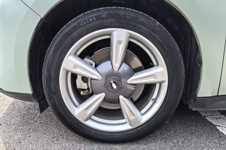 Used ORA Good Cat 2022 400km Standard Range Premium Version Lithium-Ion Battery Exterior 9