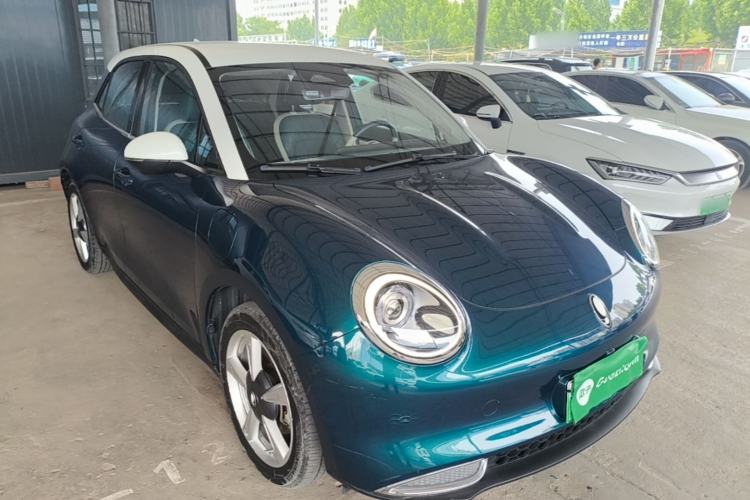 Used ORA Good Cat 2022 Morandi Edition 400km Standard Range Luxury Version Lithium-Ion Battery Front Right 45 Deg