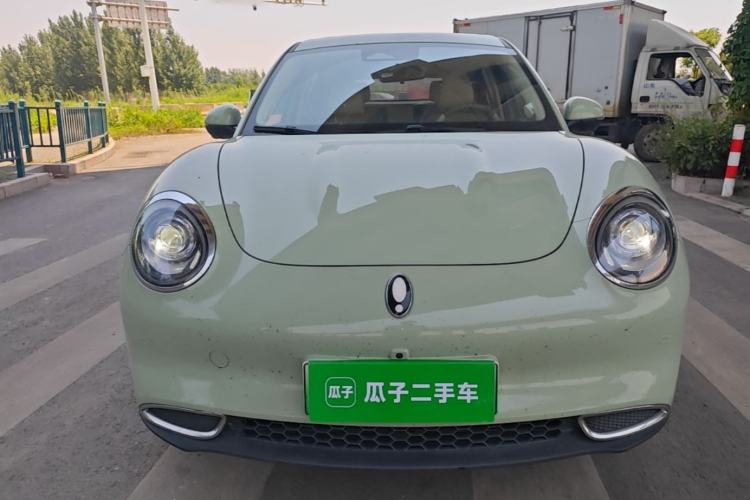 Used ORA Good Cat 2022 Morandi Edition 400km Standard Range Premium Version Lithium-Ion Battery Front