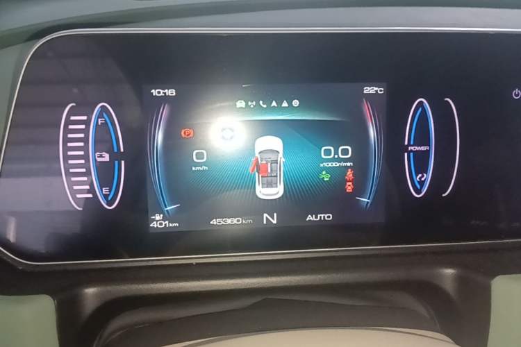 Used ORA Good Cat 2022 Morandi Edition 400km Standard Range Premium Version Lithium-Ion Battery Instrument Cluster