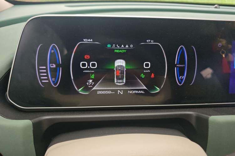 Used ORA Good Cat 2022 Morandi Edition 400km Standard Range Luxury Version Lithium Iron Phosphate Instrument Cluster