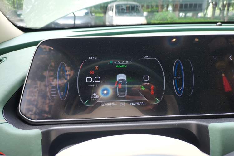 Used ORA Good Cat 2022 400km Standard Range Luxury Version Lithium Iron Phosphate Instrument Cluster