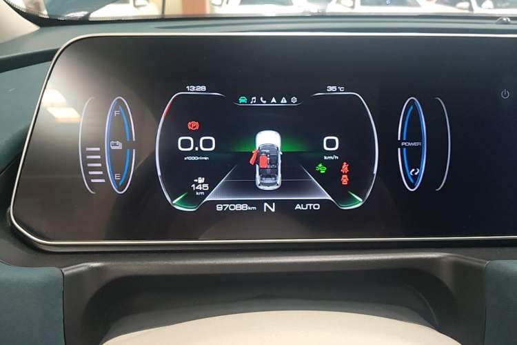 Used ORA Good Cat 2022 Morandi Edition 400km Standard Range Two-Week Young Enjoyment Version Lithium Iron Phosphate Instrument Cluster