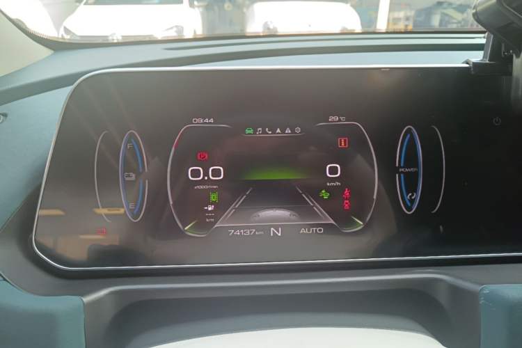 Used ORA Good Cat 2022 Morandi Edition 400km Standard Range Premium Version Lithium Iron Phosphate Instrument Cluster