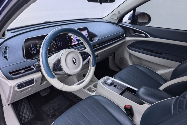 Used ORA Good Cat 2022 400km Standard Range Premium Version Lithium-Ion Battery Interior 1