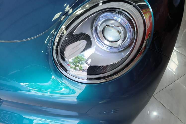 Used ORA Good Cat 2022 400km Standard Range Premium Version Lithium Iron Phosphate Left Front Headlight