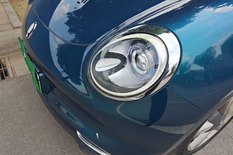 Used ORA Good Cat 2022 Morandi Edition 400km Standard Range Premium Version Lithium-Ion Battery Left Front Headlight