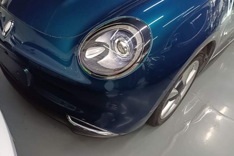 Used ORA Good Cat 2022 Morandi Edition 400km Standard Range Premium Version Lithium Iron Phosphate Left Front Headlight