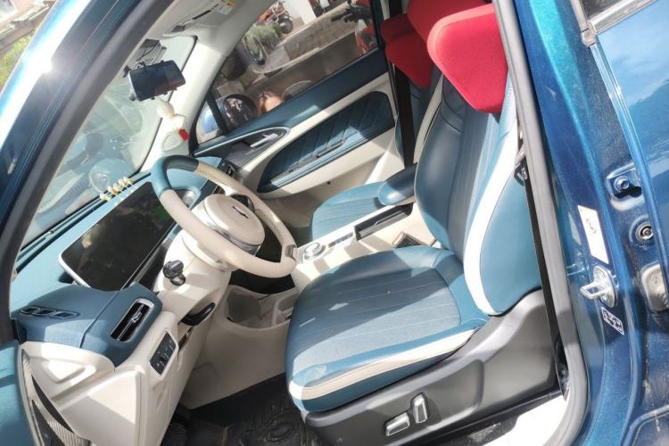 Used ORA Good Cat 2022 400km Standard Range Premium Version Lithium Iron Phosphate Left Front Seat