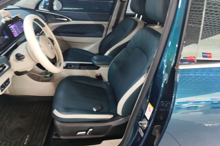 Used ORA Good Cat 2022 400km Standard Range Luxury Version Ternary Lithium Left Front Seat